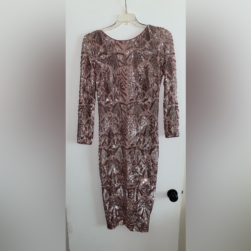 🌹 Dress the Population Emery Long Sleeve Sequin Cocktail, Blush Nude, Dress, XL - Picture 3 of 7